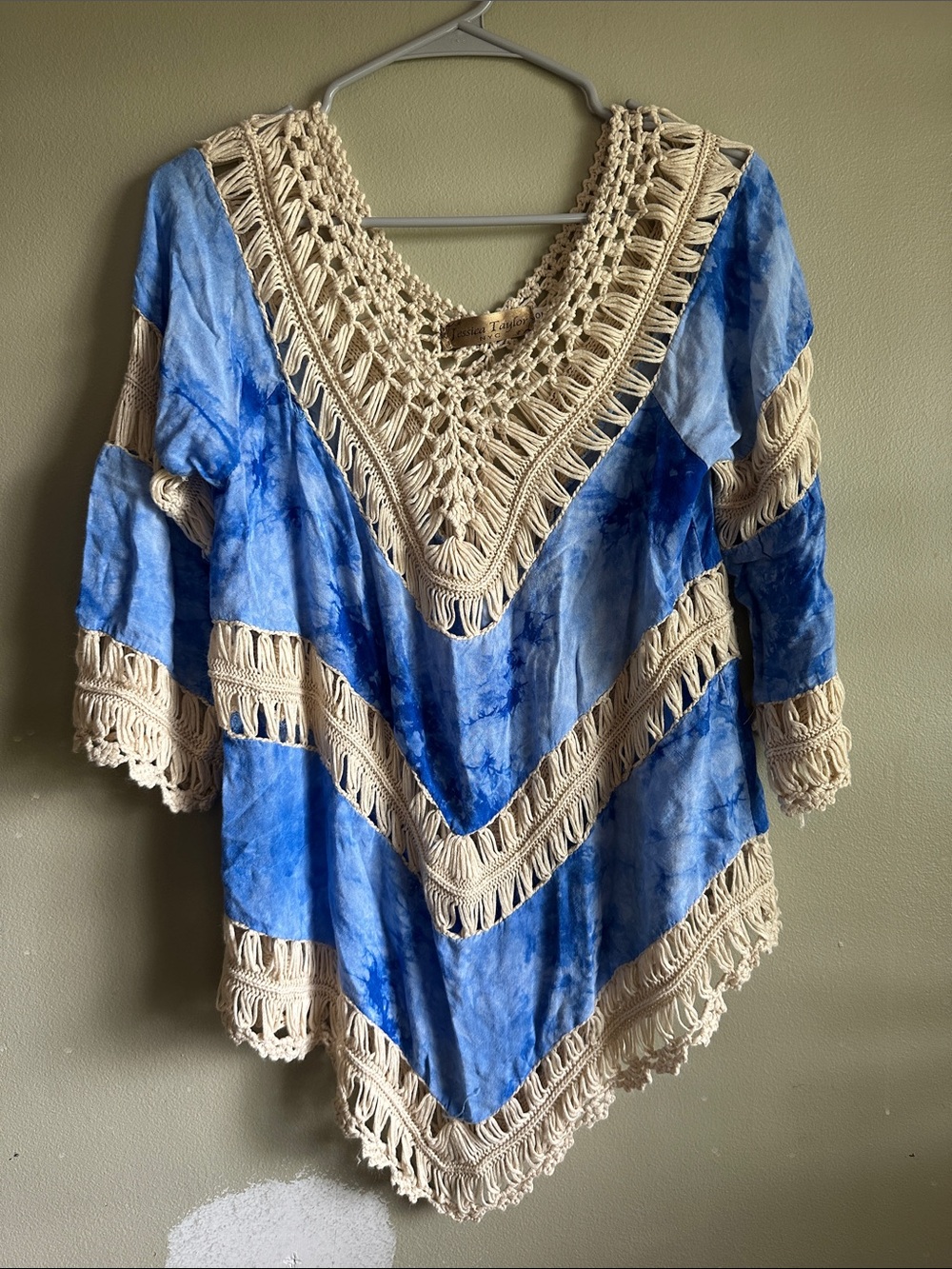 Blue Tie-Dye V-Neck Crochet-Trim Women's Tunic